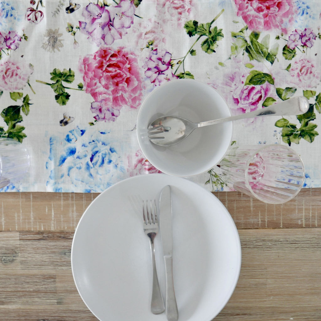 Evie Table Runner