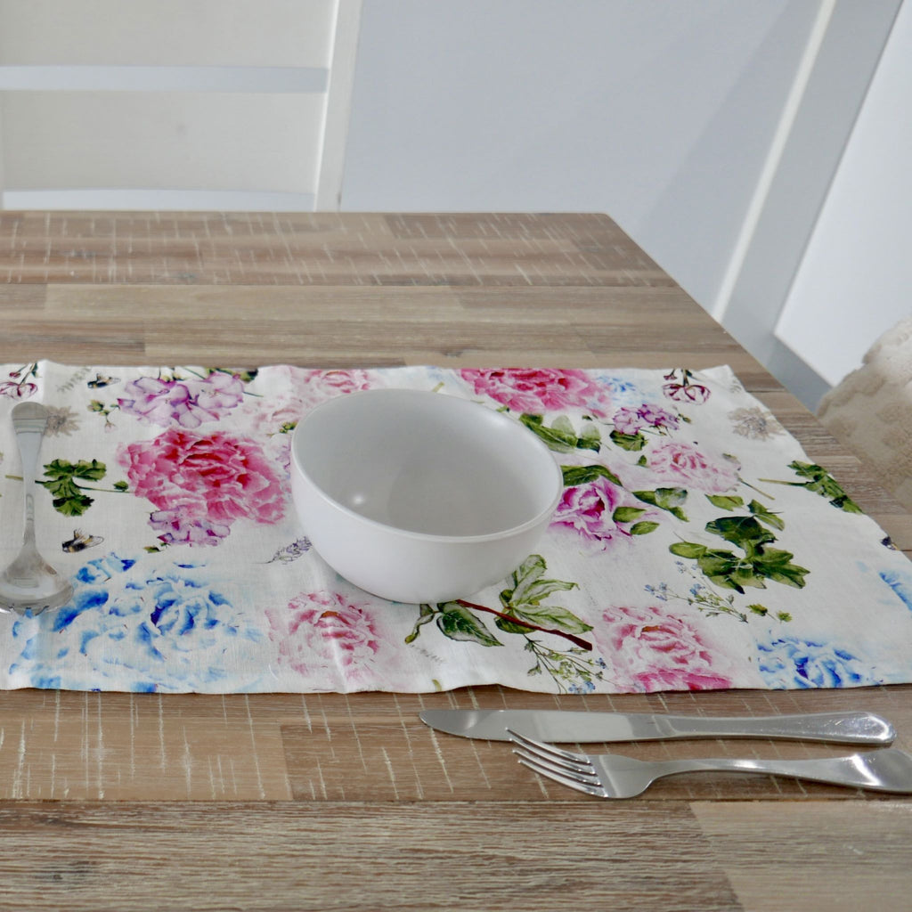Evie Table Runner