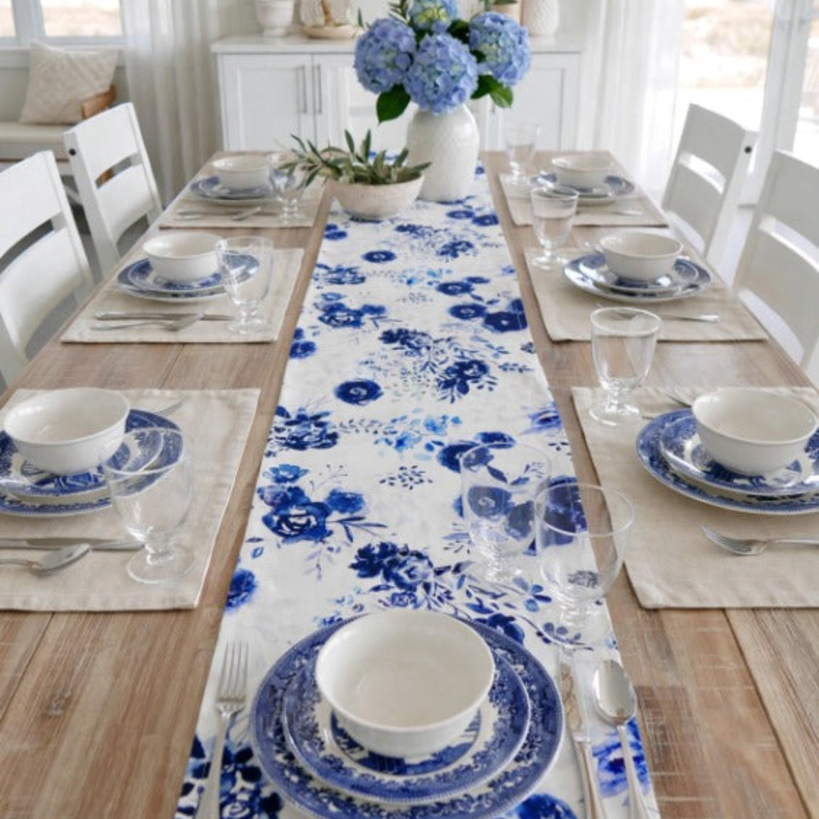 Jane Table Runner