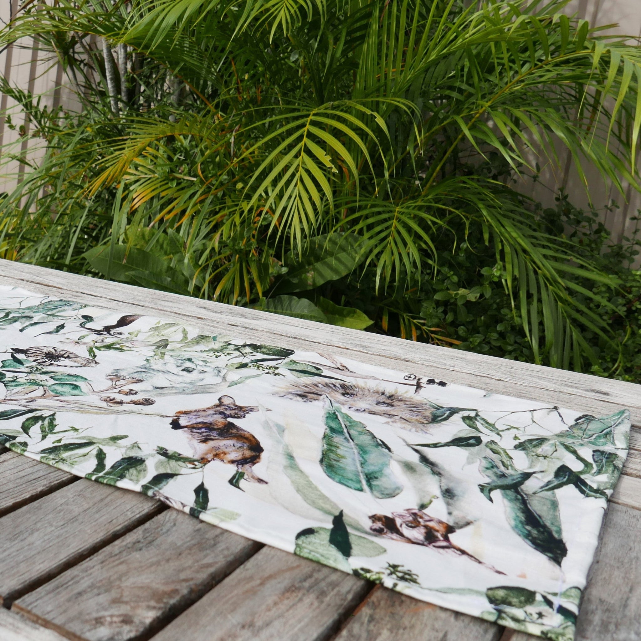 Australia Table Runner