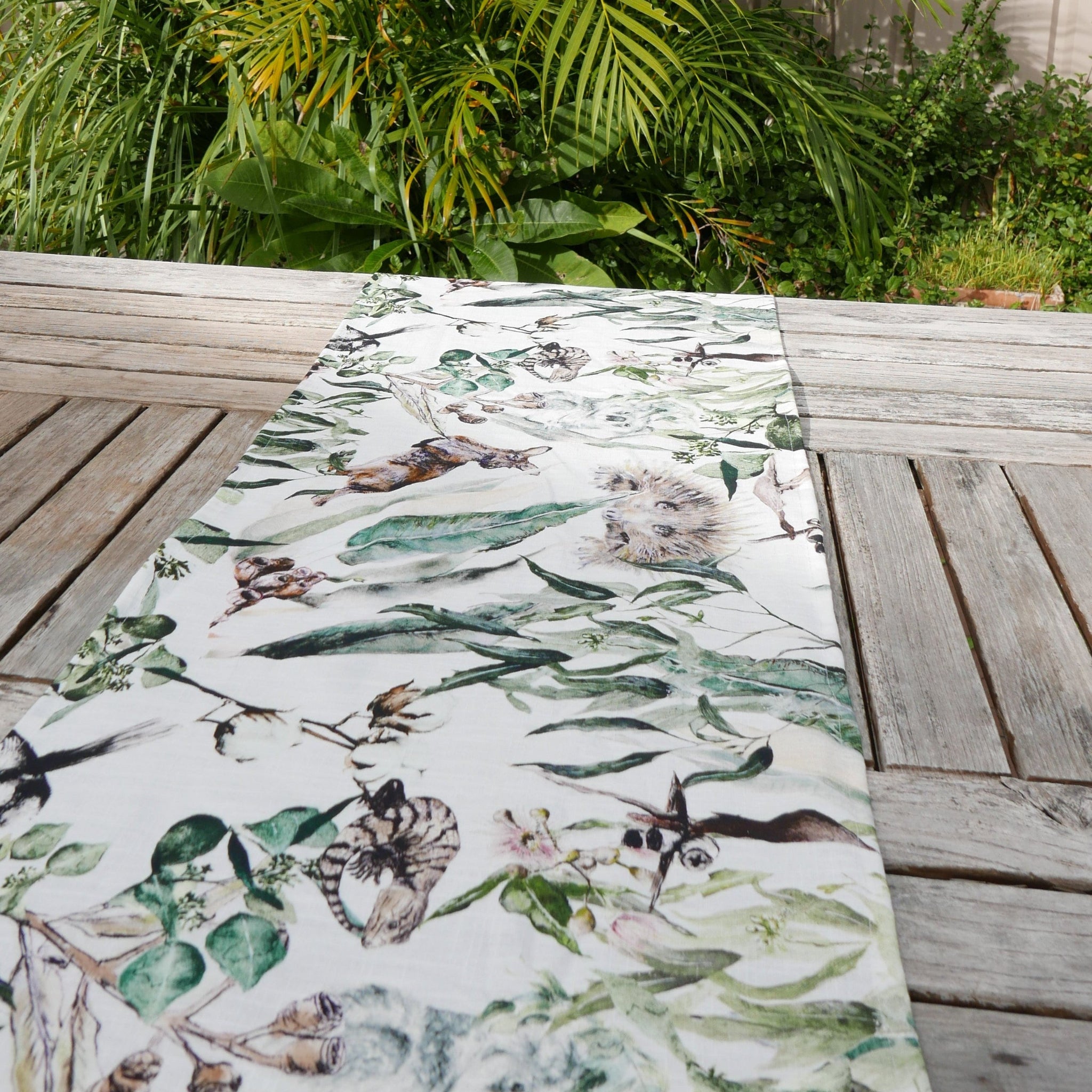 Australia Table Runner